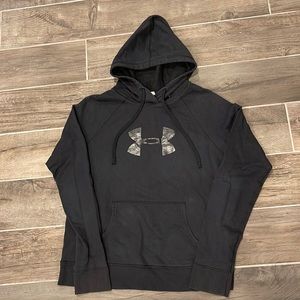 Under armor black sweatshirt